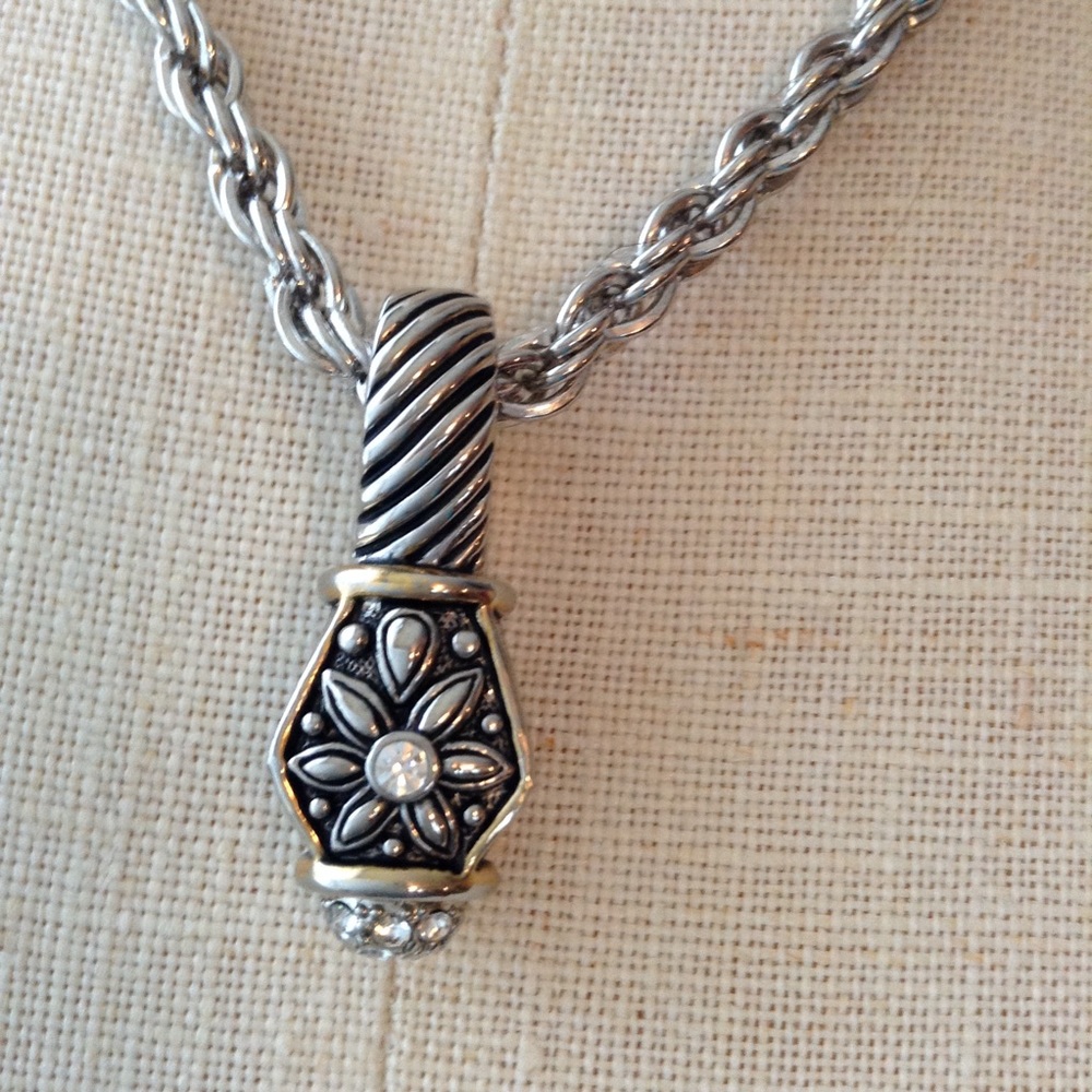 Unique Statement Necklace Silver - image 4